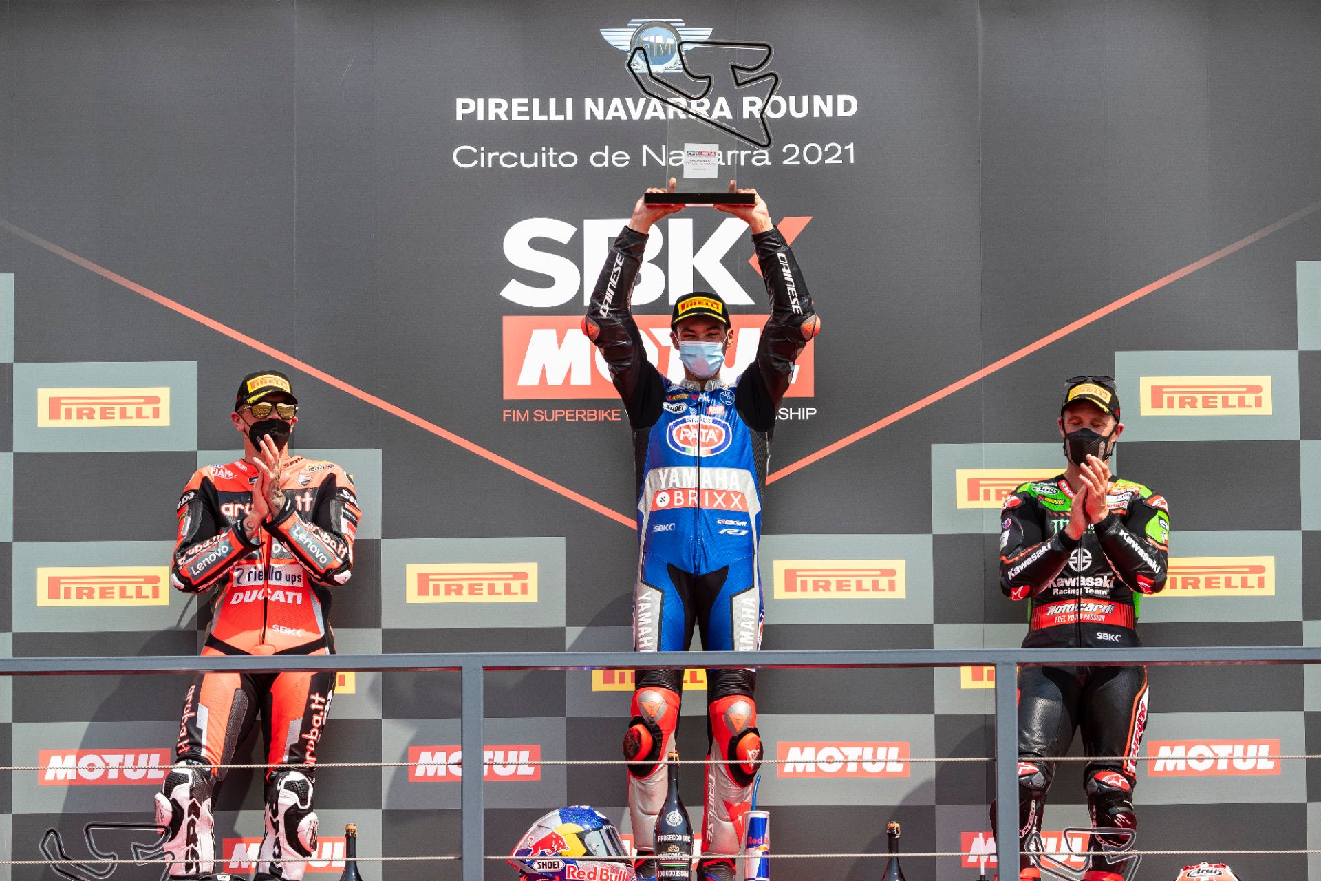 Bakan Kasapoğlu'ndan Razgatlıoğlu'na Tebrik